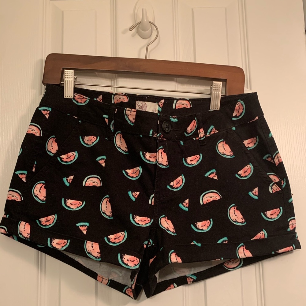 Pretty watermelon short 🍉🌴☀️